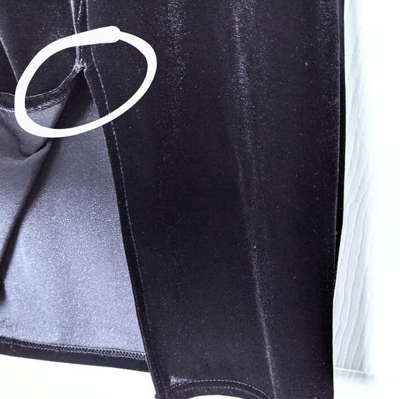 Vtg Black Velvet Party Skirt. Pink Art Deco Sparkle. XS fit. Md in Canada. HP! - Picture 14 of 16